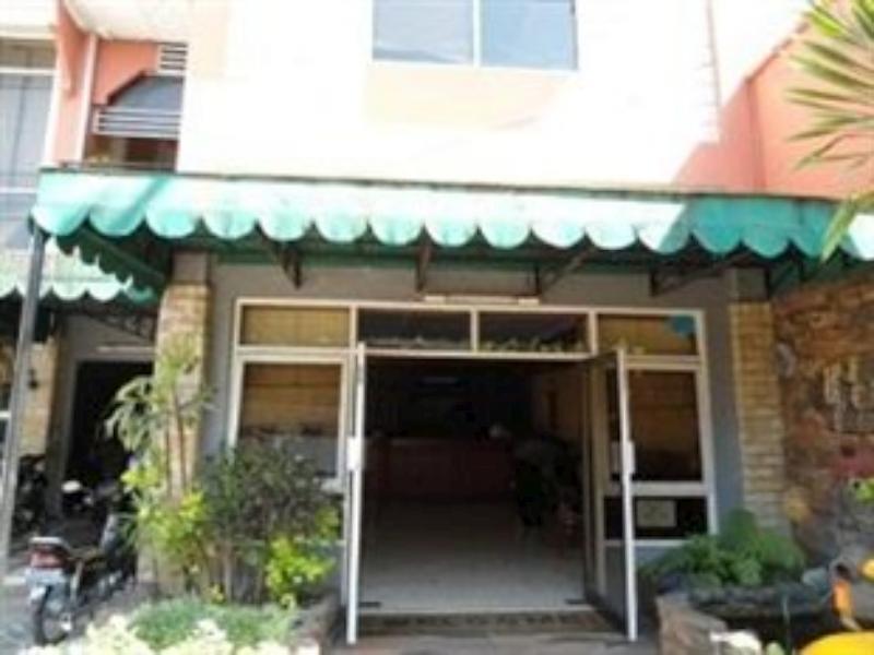 Hotel Margosuko Маланг Екстериор снимка